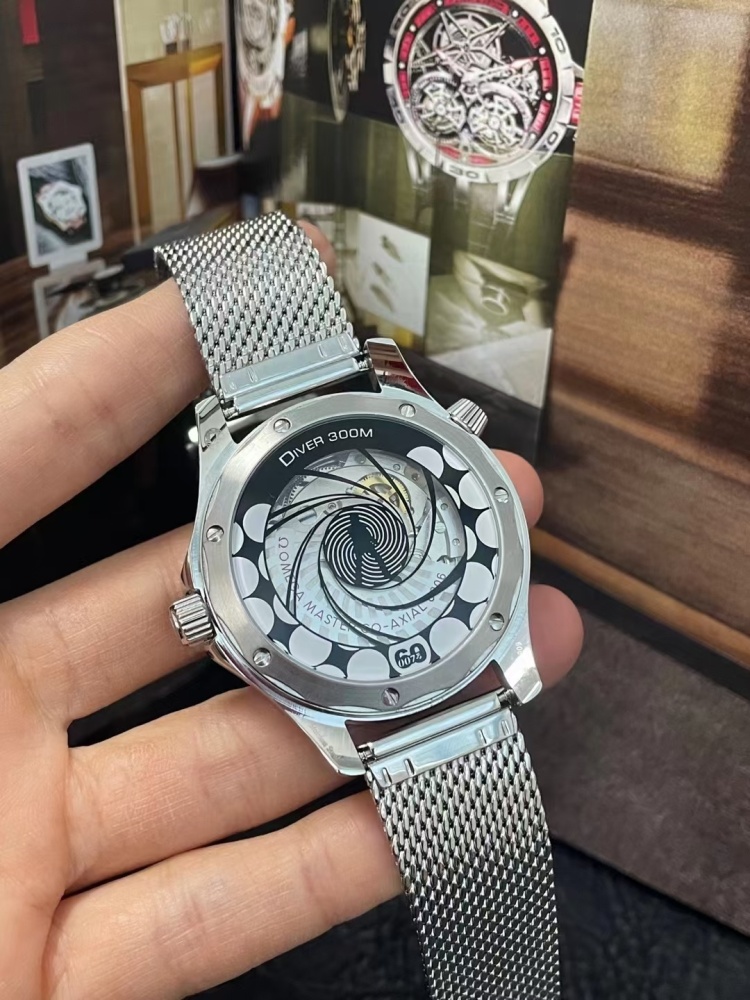 Men's Automatic Mechanical Watch 904L Stainless Steel Sapphire Glass 42mm-OG131