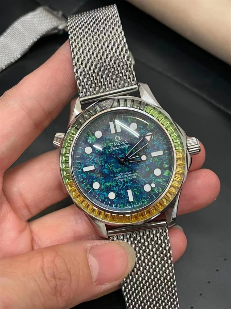 Men's Automatic Mechanical Watch 904L Stainless Steel Sapphire Glass 42mm-OG142