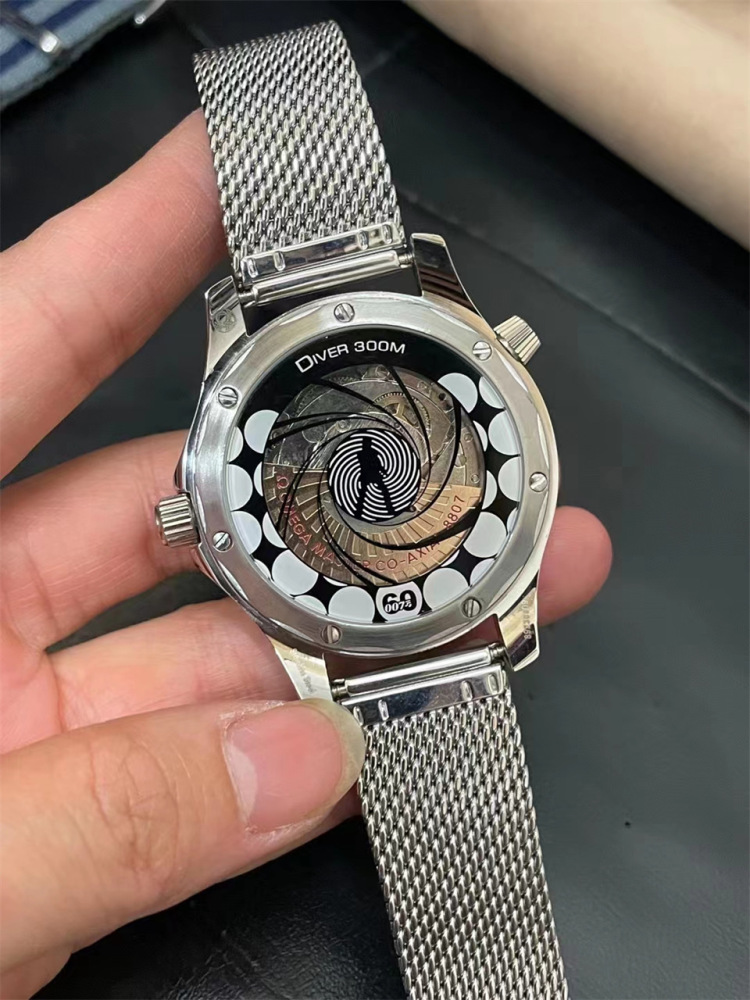 Men's Automatic Mechanical Watch 904L Stainless Steel Sapphire Glass 42mm-OG142