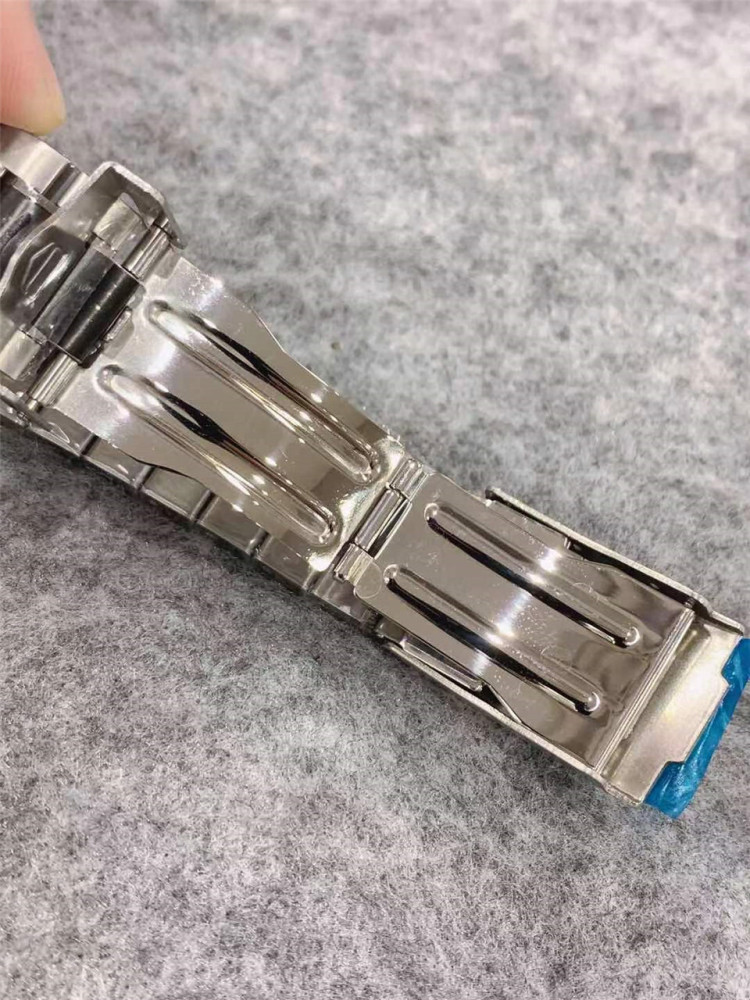 Men's Quartz Chronograph Watch 904L Stainless Steel -TAG136