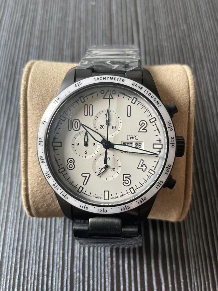 Men's Quartz Watch Chronograph 904L Stainless Steel 43mm-IC89