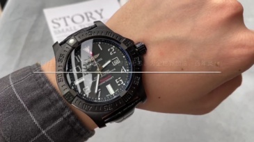 Men's Automatic Mechanical Watch 904L Stainless Steel 44 mm- BR 52