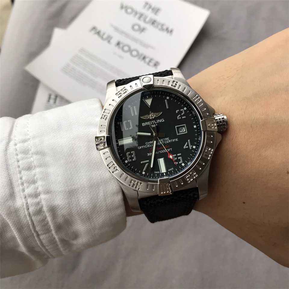 Men's Automatic Mechanical Watch 904L Stainless Steel 44 mm- BR 52