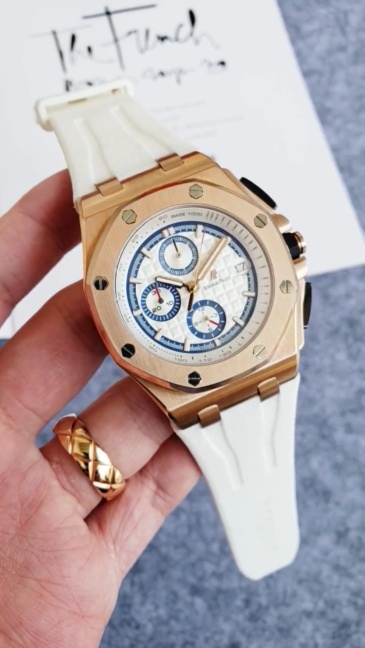 Men's Quartz Watch Chronograph 904L Stainless Steel 44mm- AP 43