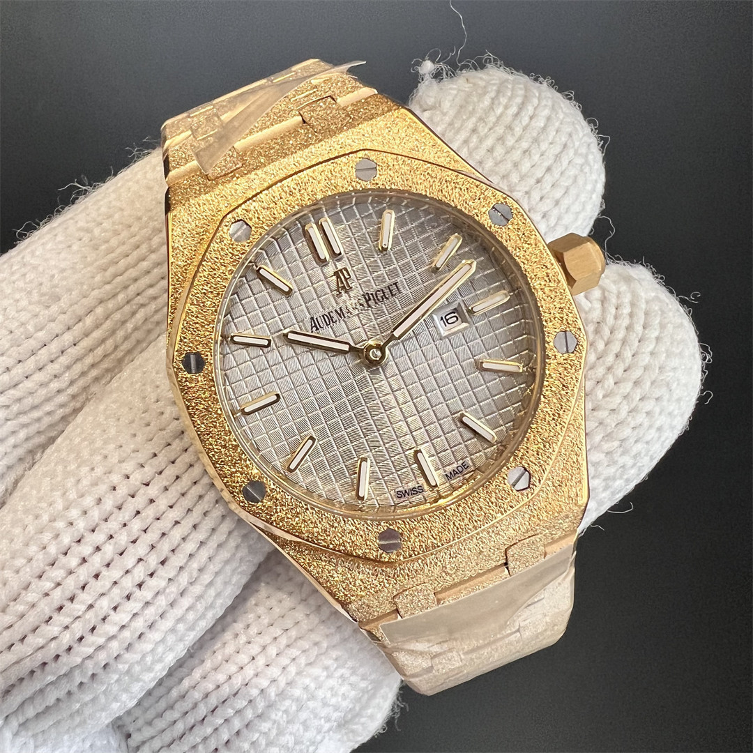 Women's  Quartz Watch Chronograph 904L Stainless Steel 34 mm- AP 109
