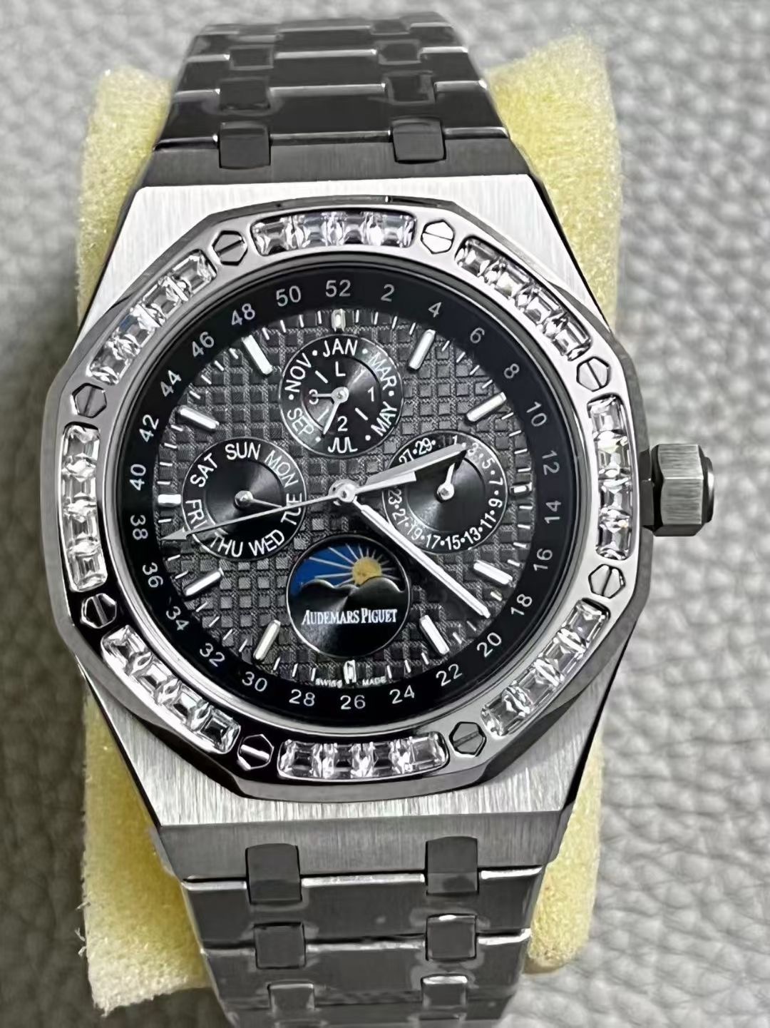 Men's Automatic Mechanical Watch 904L Stainless Steel 42 mm- AP 126