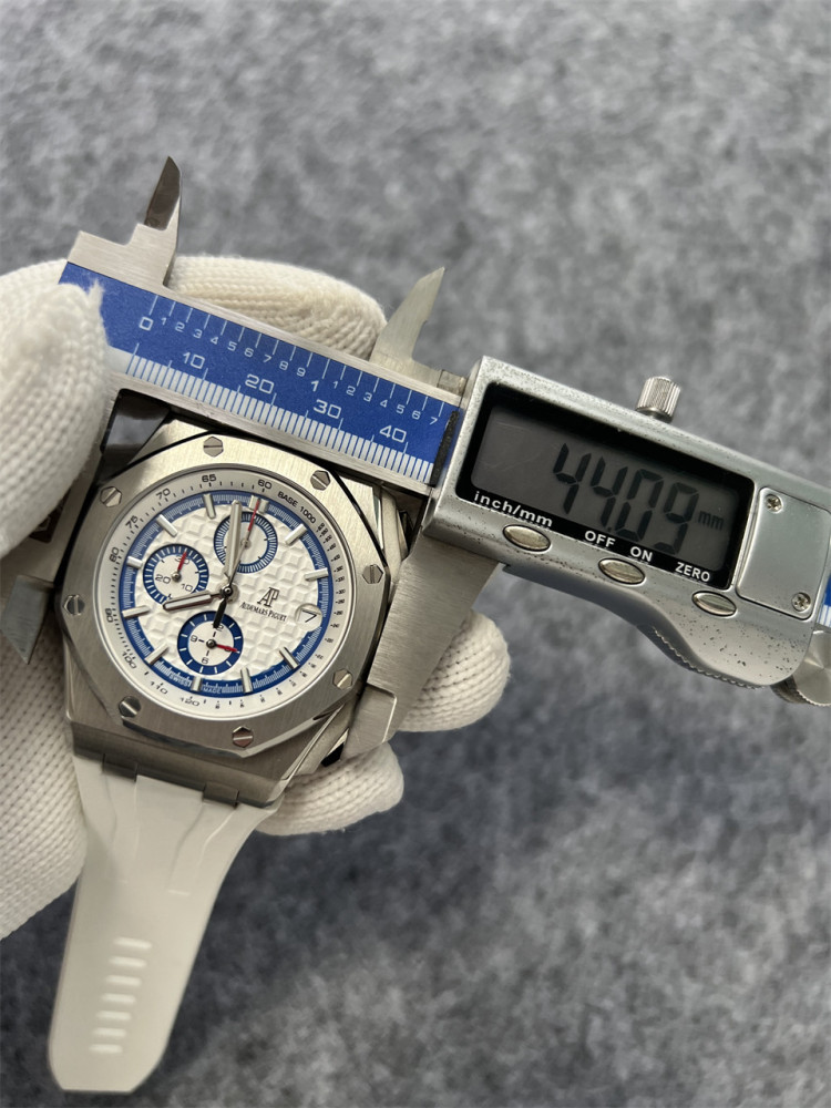 Men's Quartz Watch Chronograph 904L Stainless Steel 44mm- AP 99