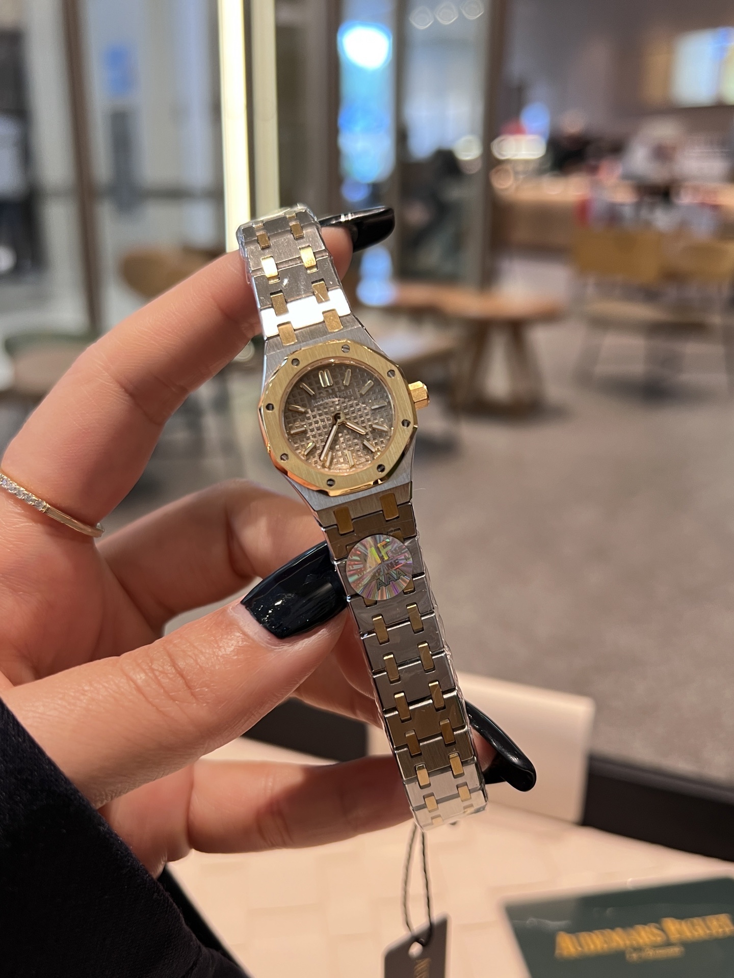 Women's  Quartz Watch Chronograph 904L Stainless Steel 23mm- AP 124