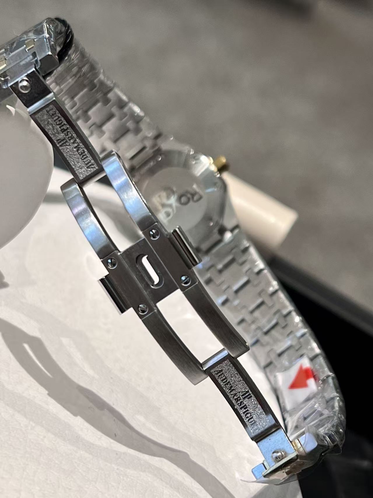Women's  Quartz Watch Chronograph 904L Stainless Steel 23mm- AP 124