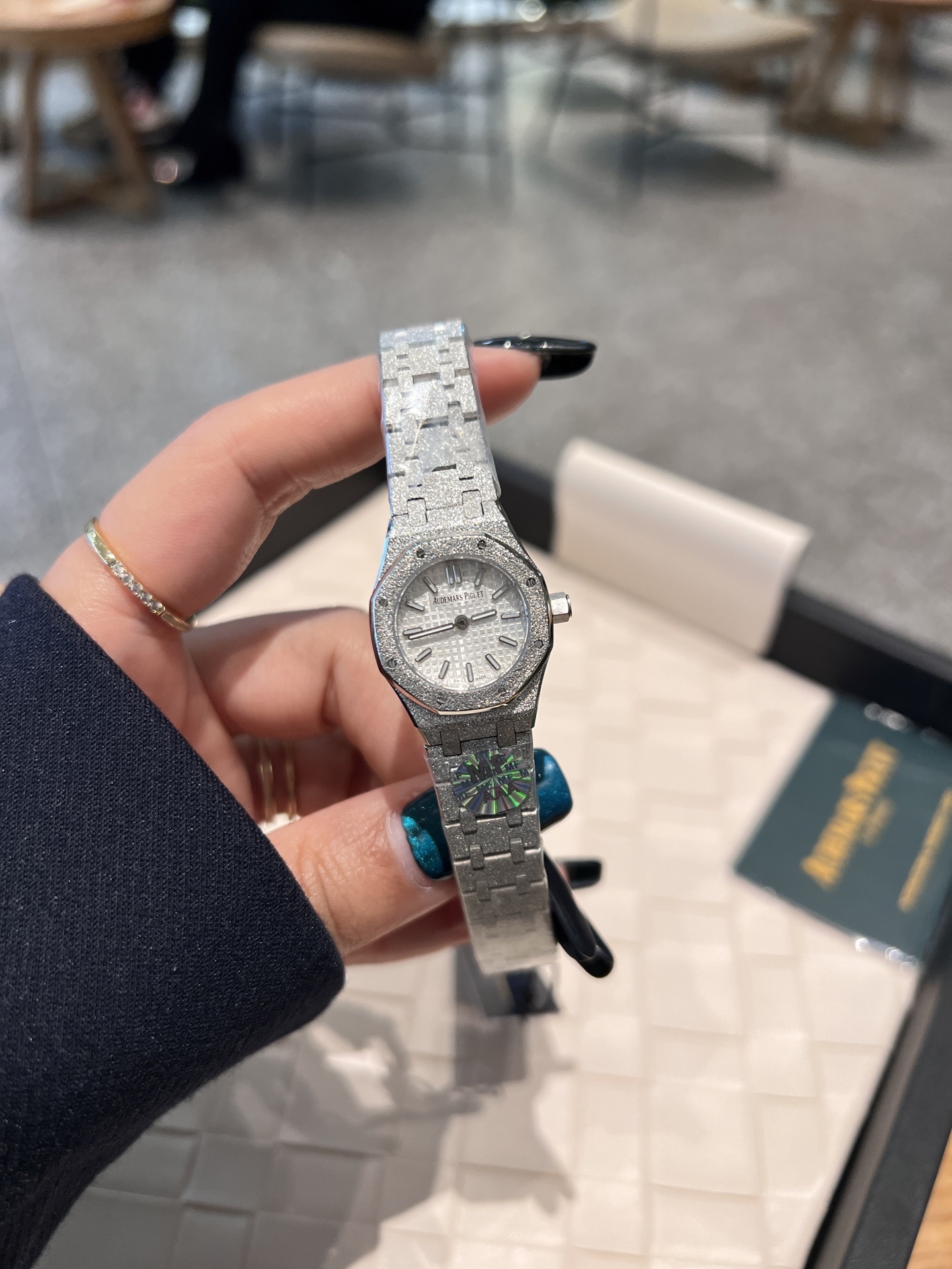 Women's  Quartz Watch Chronograph 904L Stainless Steel 23mm- AP 124