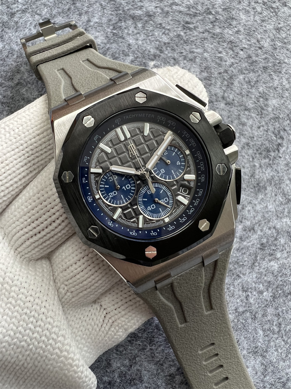 Men's Quartz Watch Chronograph 904L Stainless Steel 44mm- AP 104