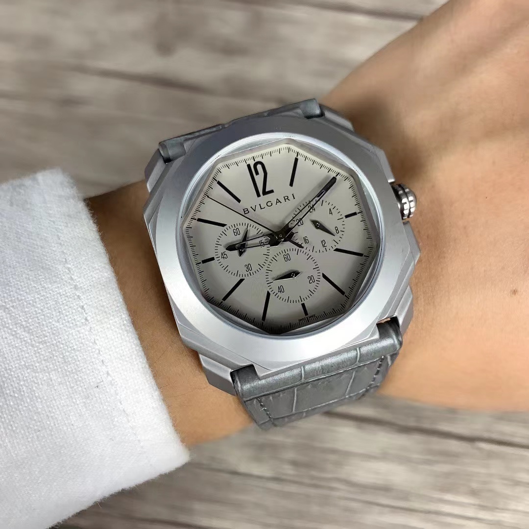 Men's Quartz Watch Chronograph 904L Stainless Steel 44 mm- BV 40