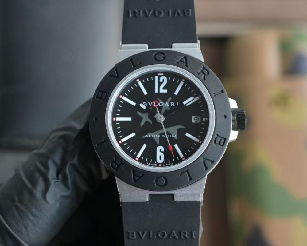 Men's Quartz Watch Chronograph 904L Stainless Steel 40 mm- BV 69