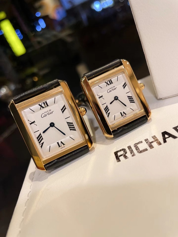 Couple Quartz Watch - 904L Stainless Steel - 33.7 x 25.5 mm - Small Size 29.5 x 22 mm - CT 50