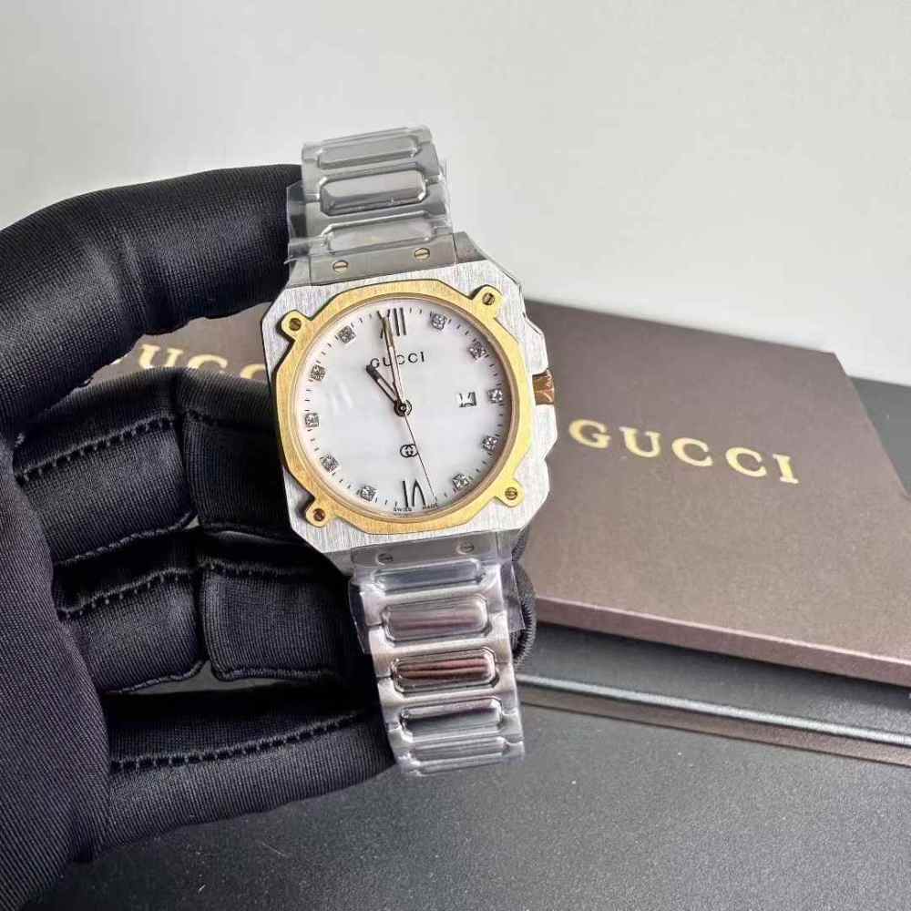Women's  Quartz Watch Chronograph 904L Stainless Steel 30mm-  GC 48