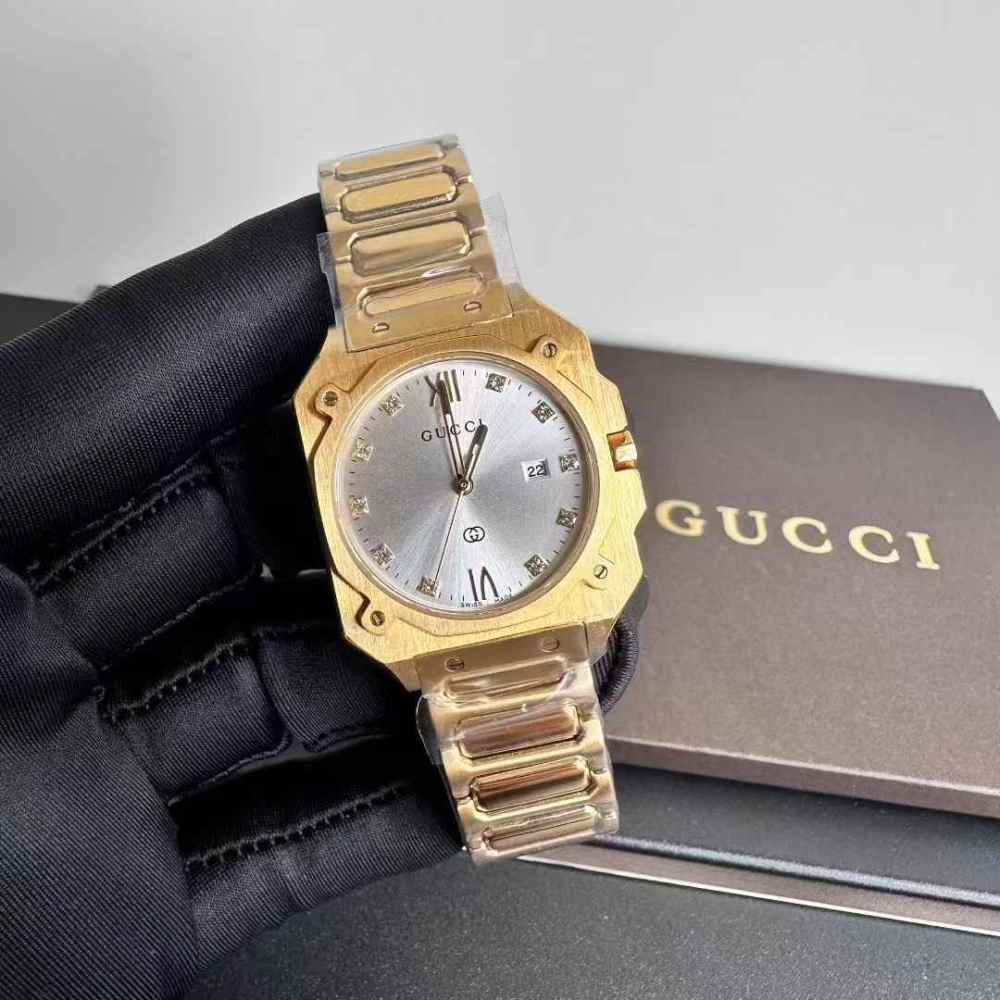 Women's  Quartz Watch Chronograph 904L Stainless Steel 30mm-  GC 48