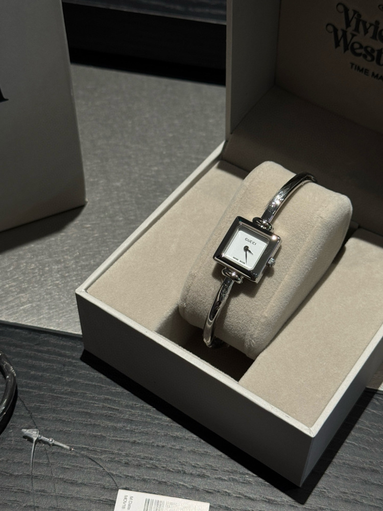 Women's  Quartz Watch Chronograph 904L Stainless Steel 20x20mm-  GC 49