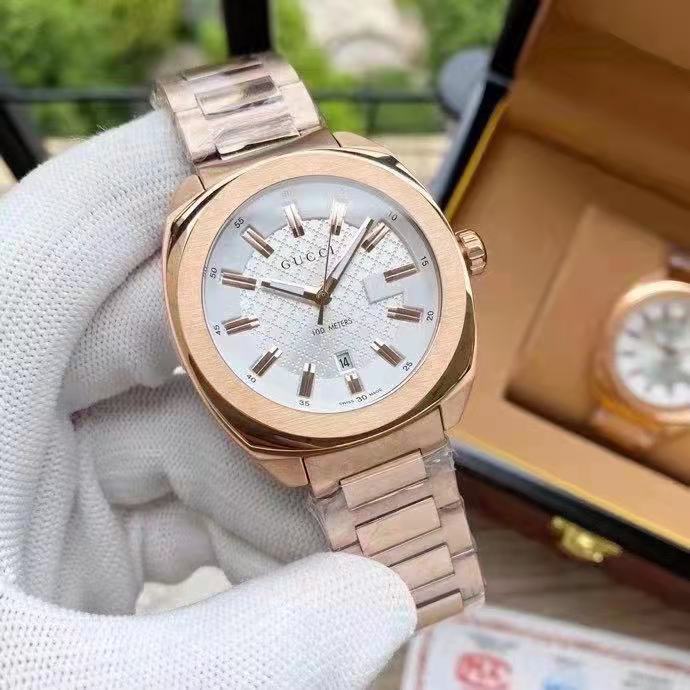 Men's Quartz Watch Chronograph 904L Stainless Steel 40 mm- GC 16