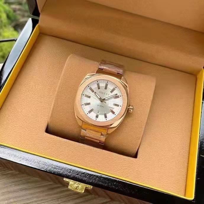 Men's Quartz Watch Chronograph 904L Stainless Steel 40 mm- GC 16