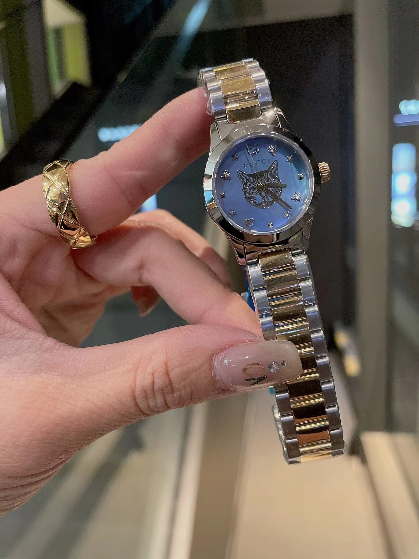 Women's  Quartz Watch Chronograph 904L Stainless Steel 28 mm- GC 28