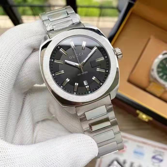 Men's Quartz Watch Chronograph 904L Stainless Steel 40 mm- GC 16