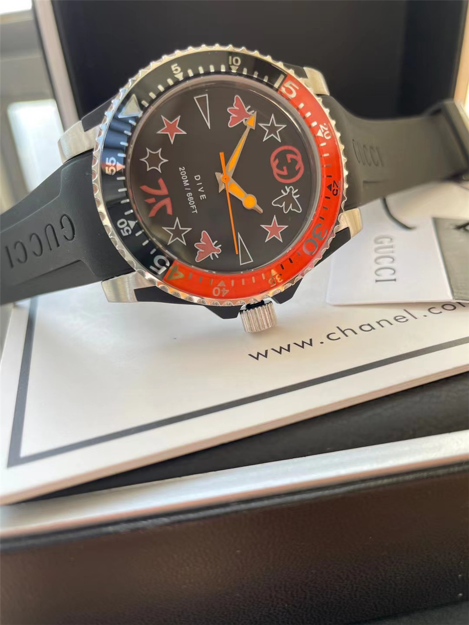 Men's Quartz Watch Chronograph 904L Stainless Steel 40 mm- GC 18