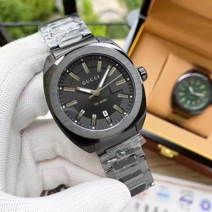 Men's Quartz Watch Chronograph 904L Stainless Steel 40 mm- GC 16