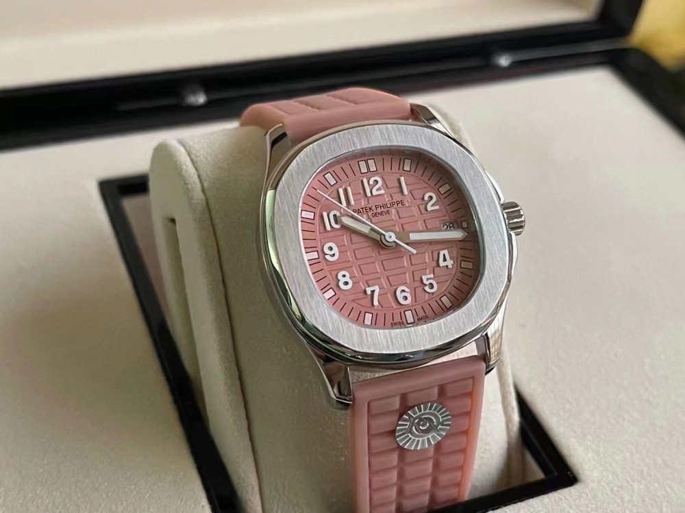 Women's  Quartz Watch Chronograph 904L Stainless Steel 35 mm- PH 37