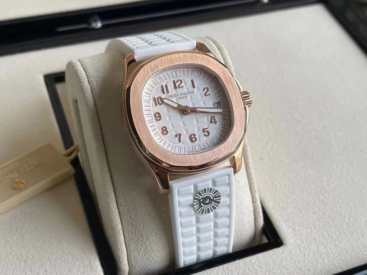 Women's  Quartz Watch Chronograph 904L Stainless Steel 35 mm- PH 37