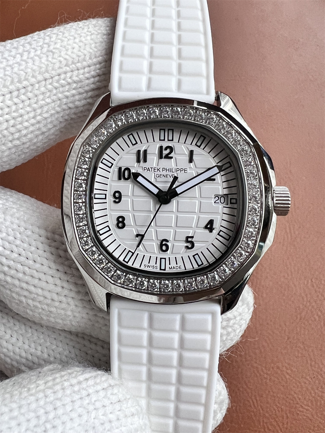 Women's  Quartz Watch Chronograph 904L Stainless Steel 35 mm- PH 64