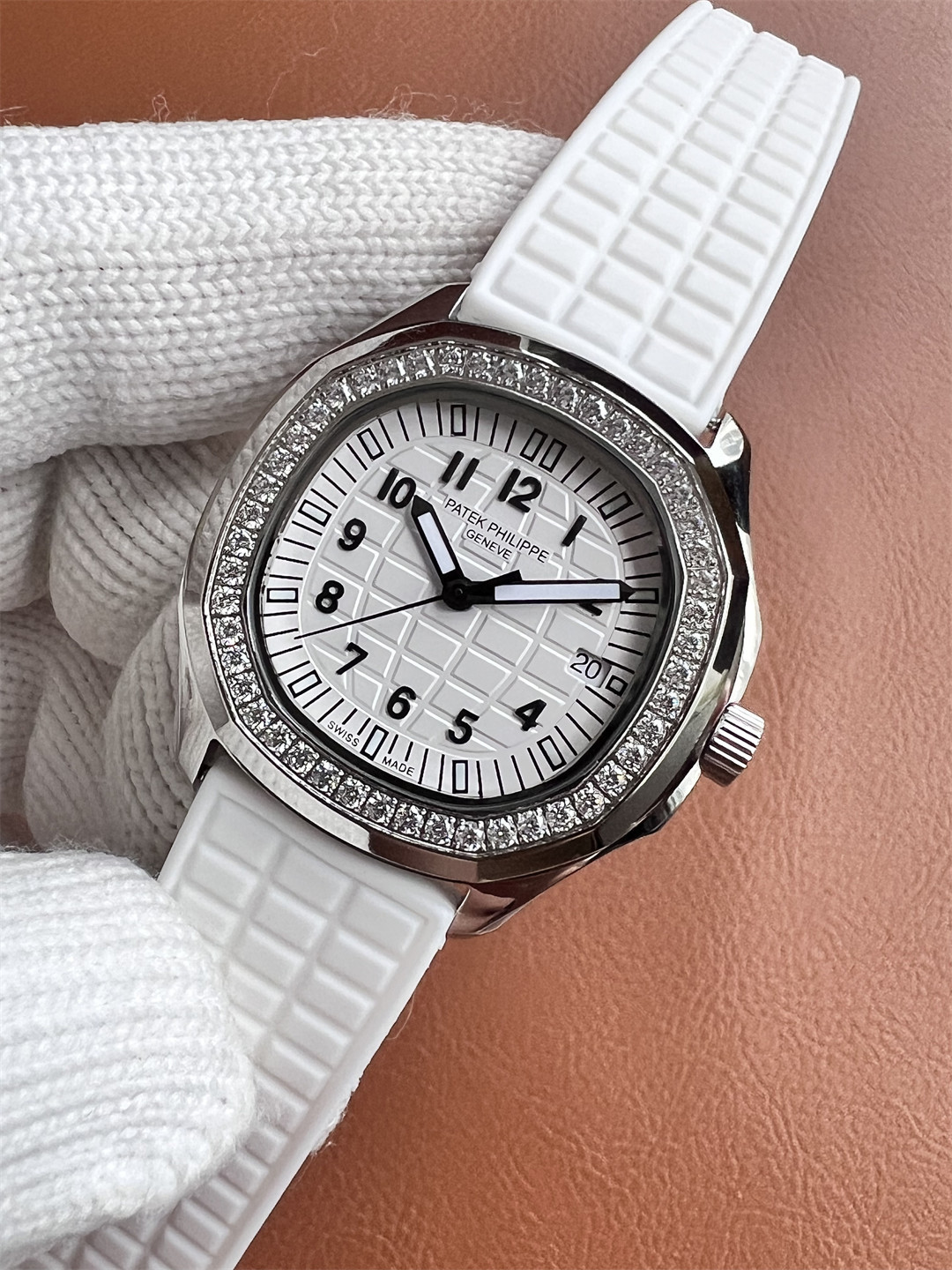 Women's  Quartz Watch Chronograph 904L Stainless Steel 35 mm- PH 64