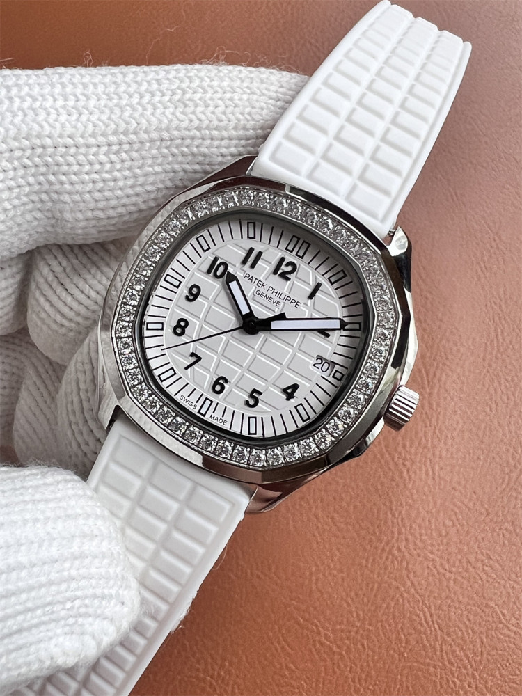 Women's  Quartz Watch Chronograph 904L Stainless Steel 35 mm- PH 64