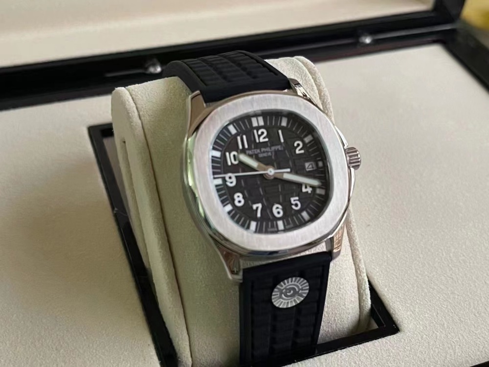 Women's  Quartz Watch Chronograph 904L Stainless Steel 35 mm- PH 37