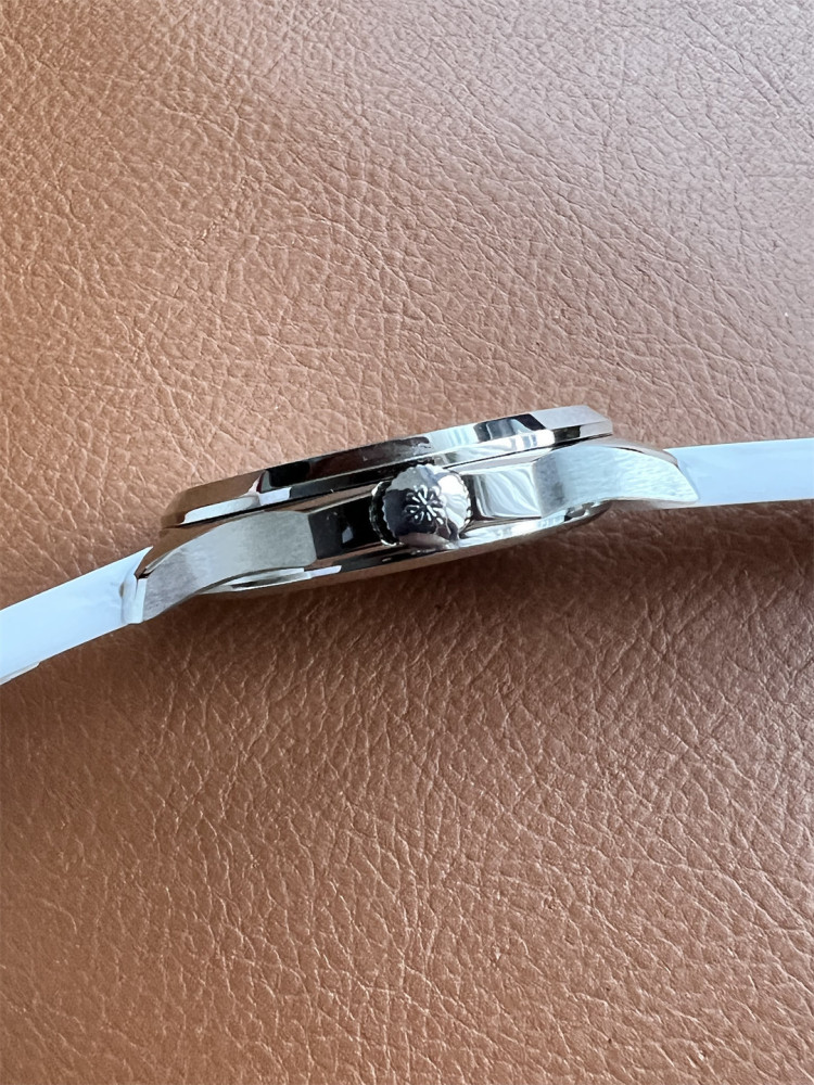 Women's  Quartz Watch Chronograph 904L Stainless Steel 35 mm- PH 64