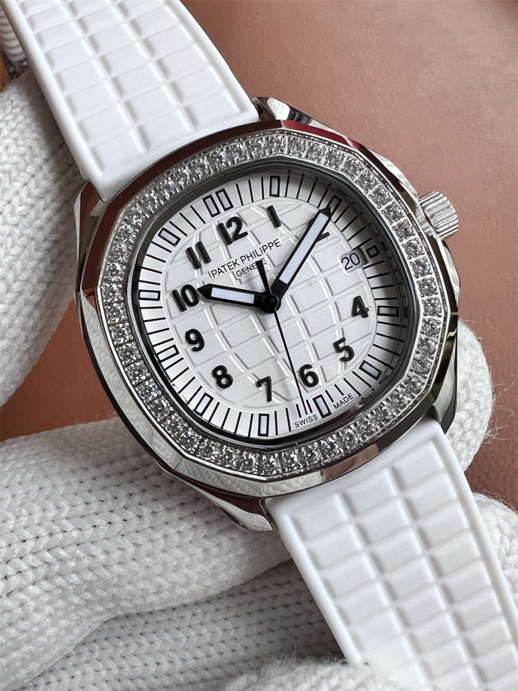 Women's  Quartz Watch Chronograph 904L Stainless Steel 35 mm- PH 64