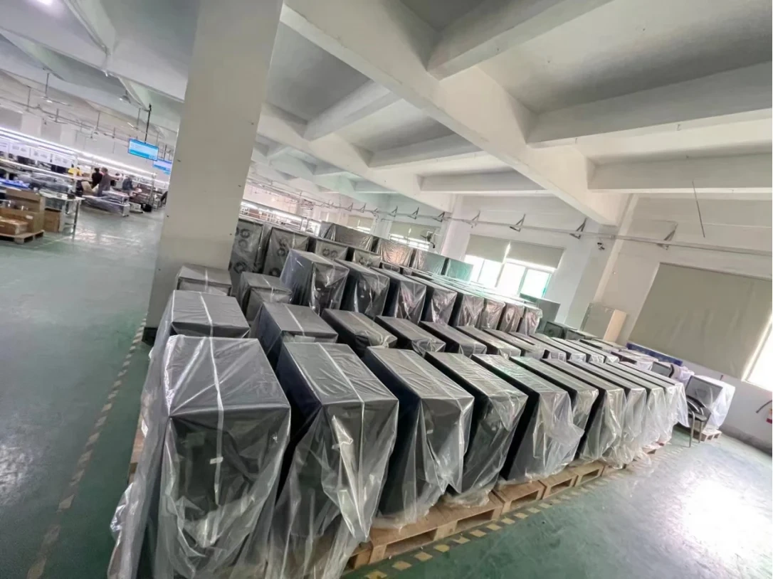 SAI trifásico personalizado de 220 V/380 V/440 V/480 V de baja frecuencia, de grado industrial, de 200 kVA con transformador de aislamiento