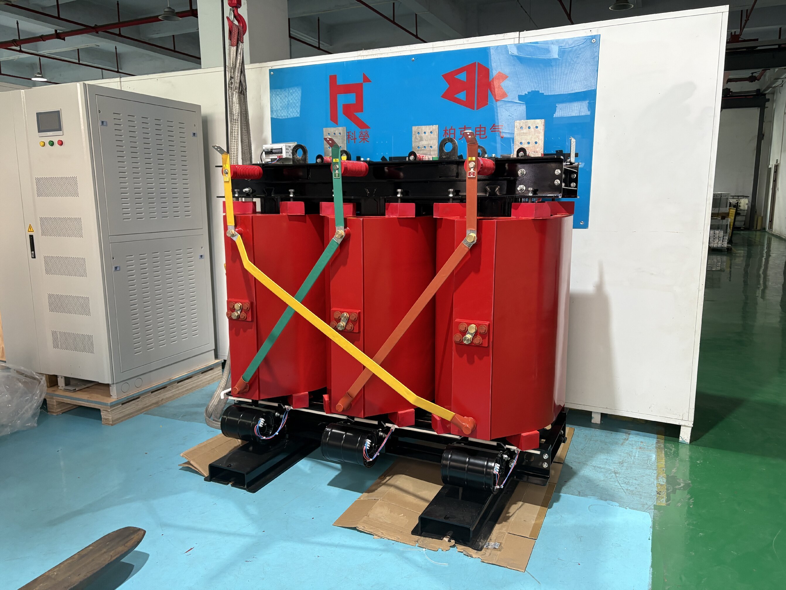 3500KVA/3000KVA 干式浇注树脂变压器 SCB13/SCB14/SCB15，适用于工业、矿业、光伏电站，电压等级 11KV/35KV