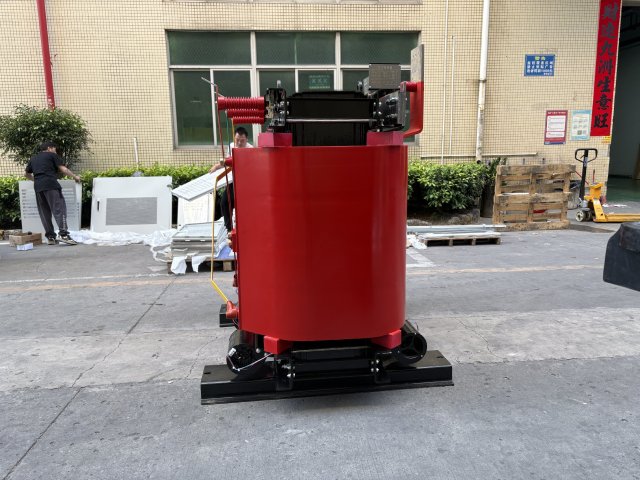 Transformador a seco de resina fundida de 3500 kVA e 3000 kVA (SCB13, SCB14, SCB15) para usinas fotovoltaicas industriais e de mineração, 11 kV e 35 kV.