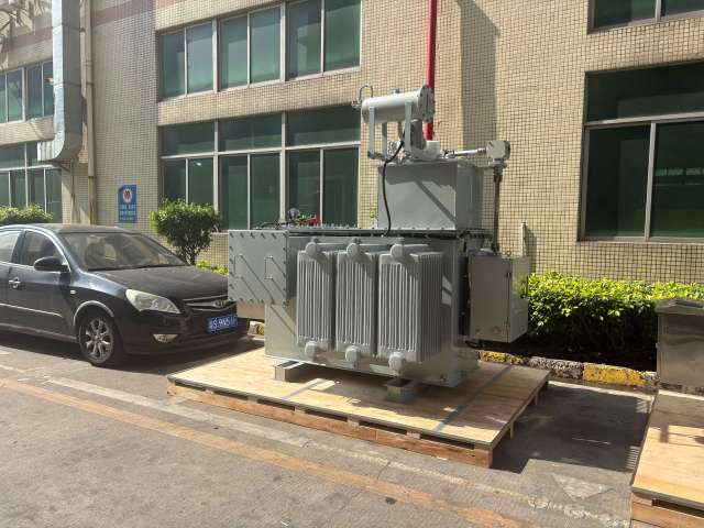 On Load Tap Changing Transformer 1500KVA 3 Phase Oil Immersed 11kV 15kV to 460V 60Hz Dyn11 Power Distribution Transformer