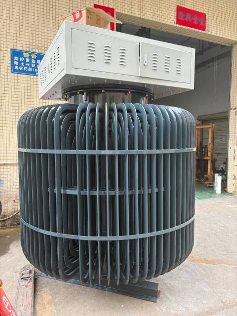500KVA 1000KVA 2000KVA Oil Immersed Induction Voltage Regulator Three Phase 415V Voltage