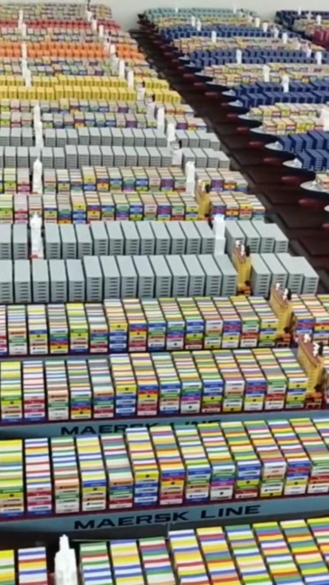 Bespoke Container Ship Model