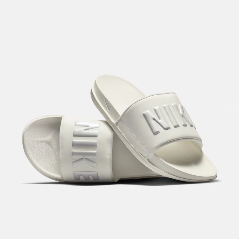 C0006 slippers