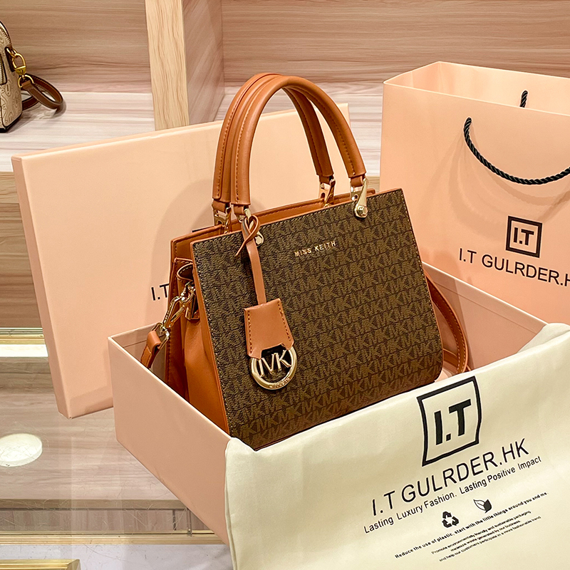 F4012 Ladies handbag