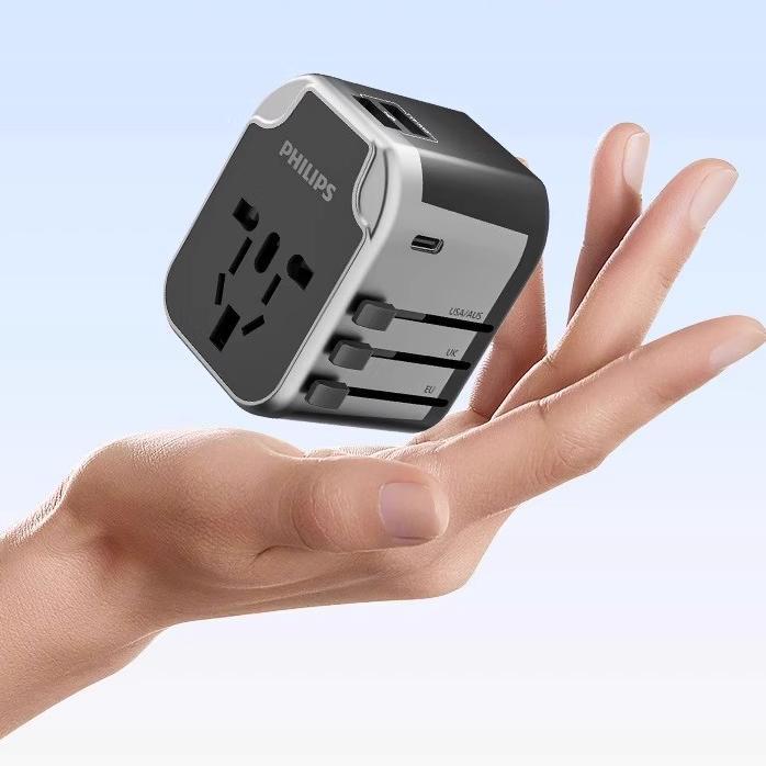 E9036 Philips Convertible Global Travel Adapter 17W