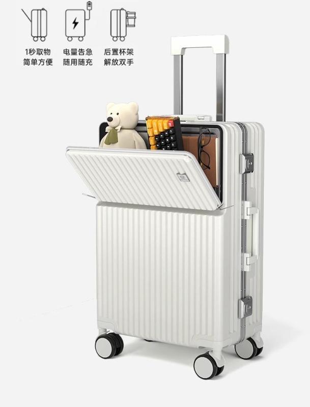 L0013 Paul Frank Suitcase