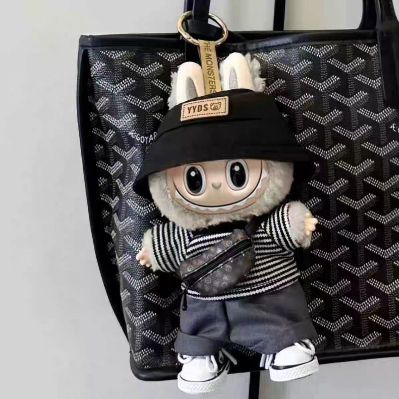 T0071 Labubu doll