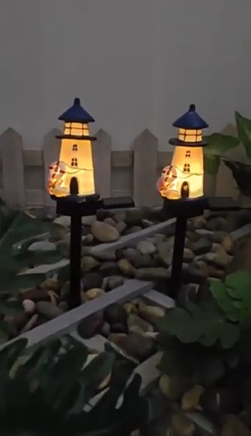 H0047 Waterproof Lighthouse Solar Garden Outdoor Light