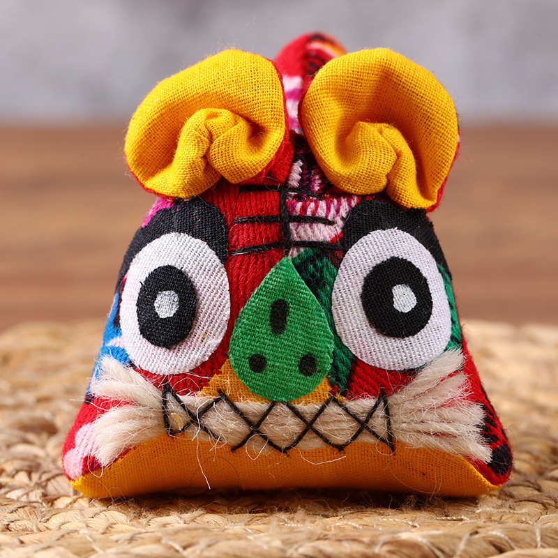 Handmade cloth tiger figurine, a traditional folk craft, Chinese style gift, small tiger decoration.