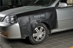 Vỏ chắn bùn xe hơi