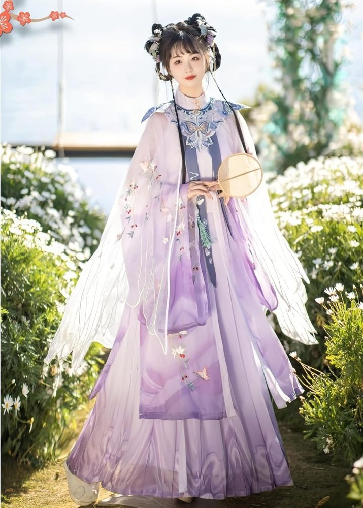 Women's Hanfu Dress Chinese Ming System Cloud Shoulder Flounced Pleated Skirt Embroidered Horse Face Skirt